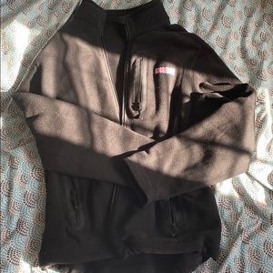 vineyard vine zip up jacket